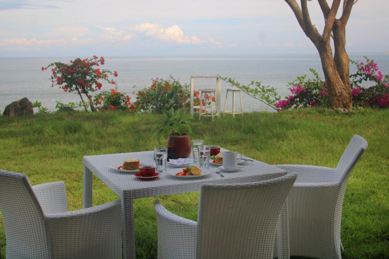 Lombok Sunset Bay Resort Sekotong Exterior foto